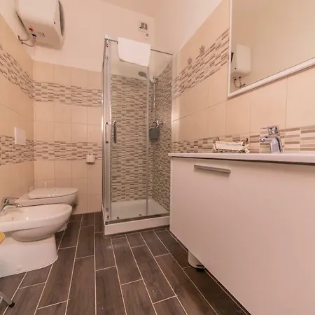 Le Di Teo Konukevi 4*