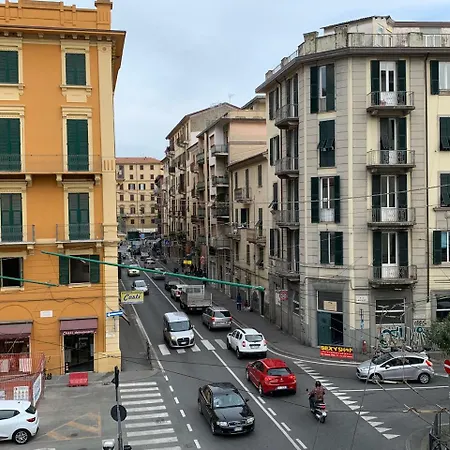 Le Di Teo 4* La Spezia